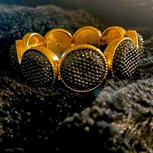 Vintage plunder “Alondra” bracelet